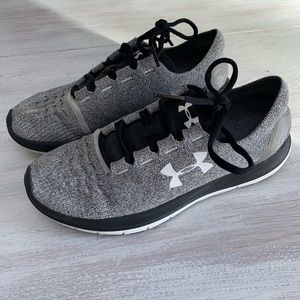Under Armour Tennis shoes